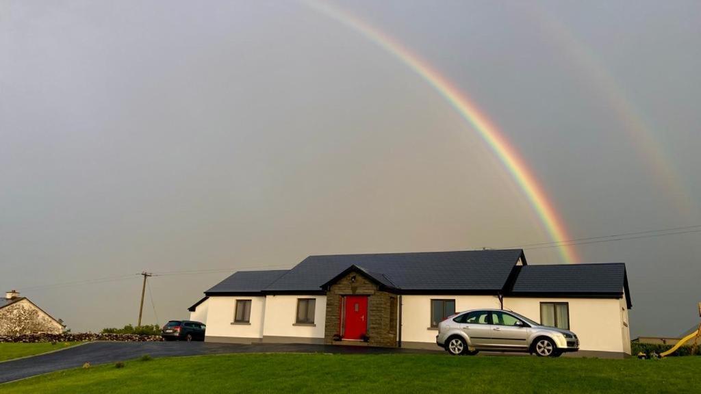 New Studio Near Lahinch, Doolin & Cliffs Of Moher מראה חיצוני תמונה